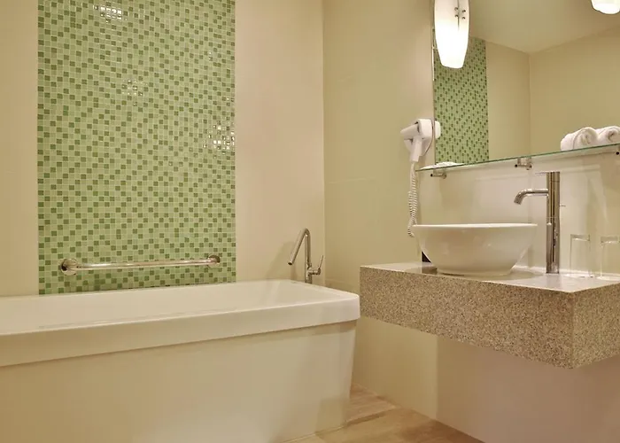 Diamond Bali 4*
